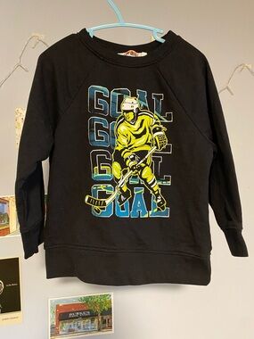 Black Hockey Graphic Sweatshirt - 4T